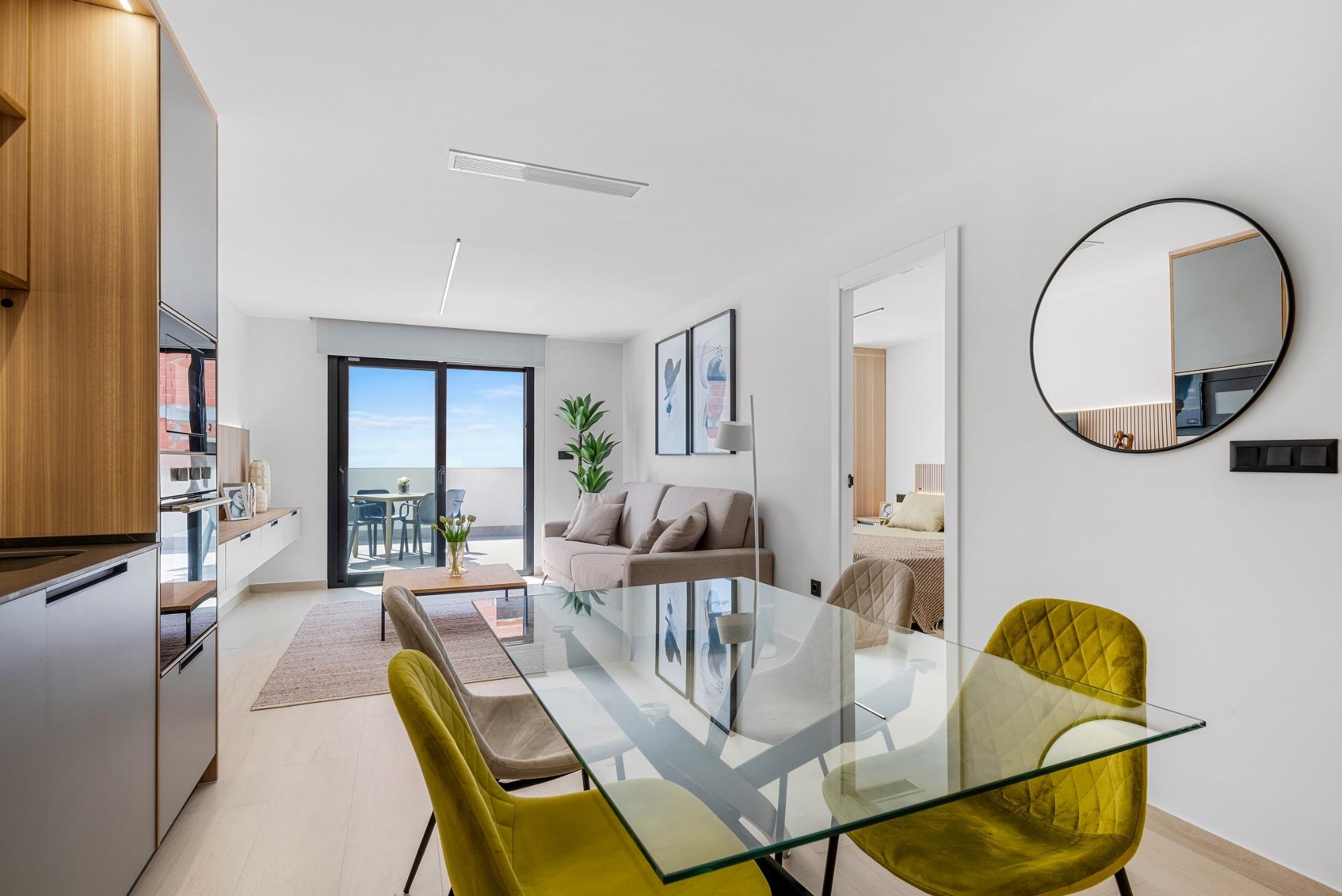 For sale - 2 Bedroom 2 Bathroom Penthouse in Guardamar del Segura - El Raso  - Alicante