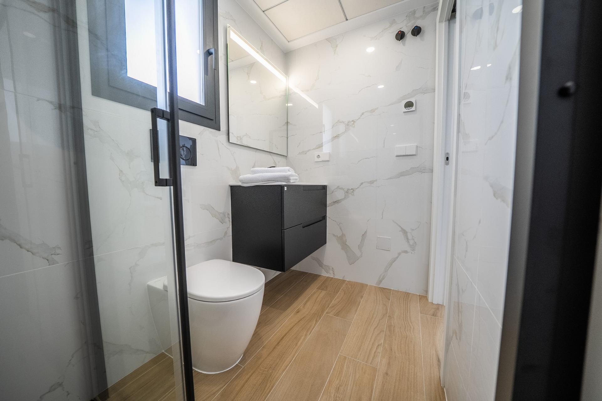 For sale - 6 Bedroom 4 Bathroom Villa in Algorfa - La Finca Golf  - Alicante