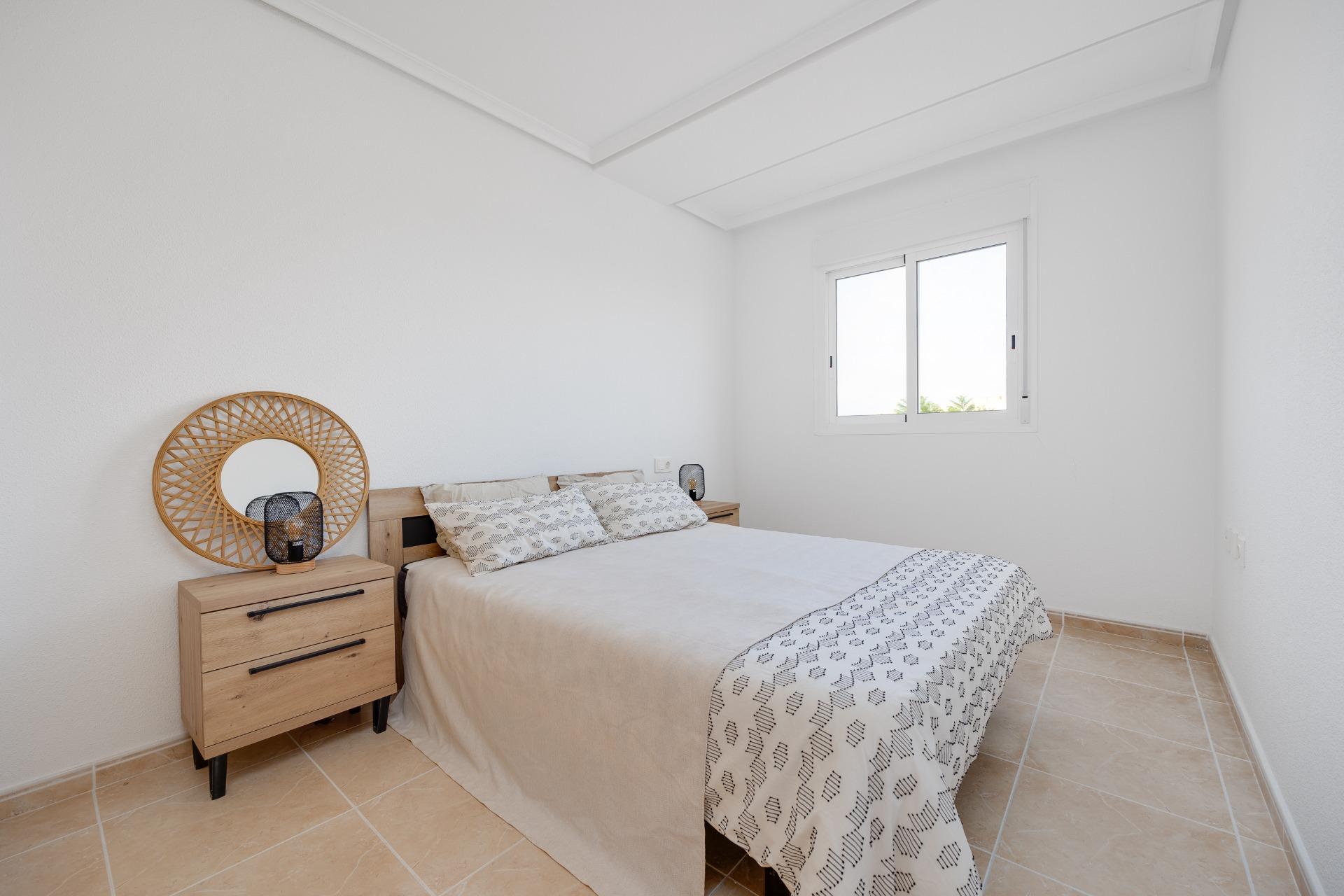For sale - 2 Bedroom 1 Bathroom Apartment in San Fulgencio - Pueblo  - Alicante