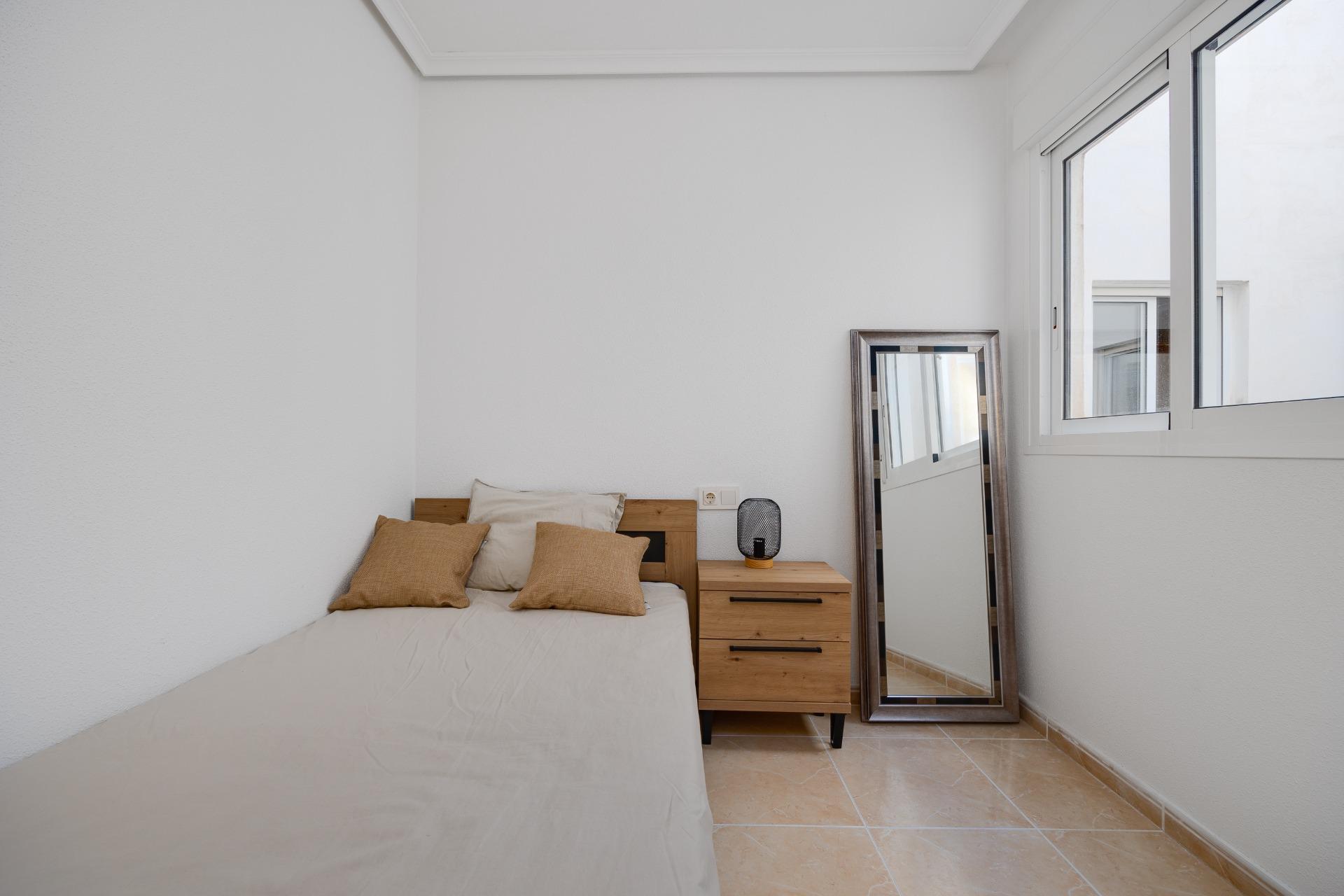 For sale - 2 Bedroom 1 Bathroom Apartment in San Fulgencio - Pueblo  - Alicante
