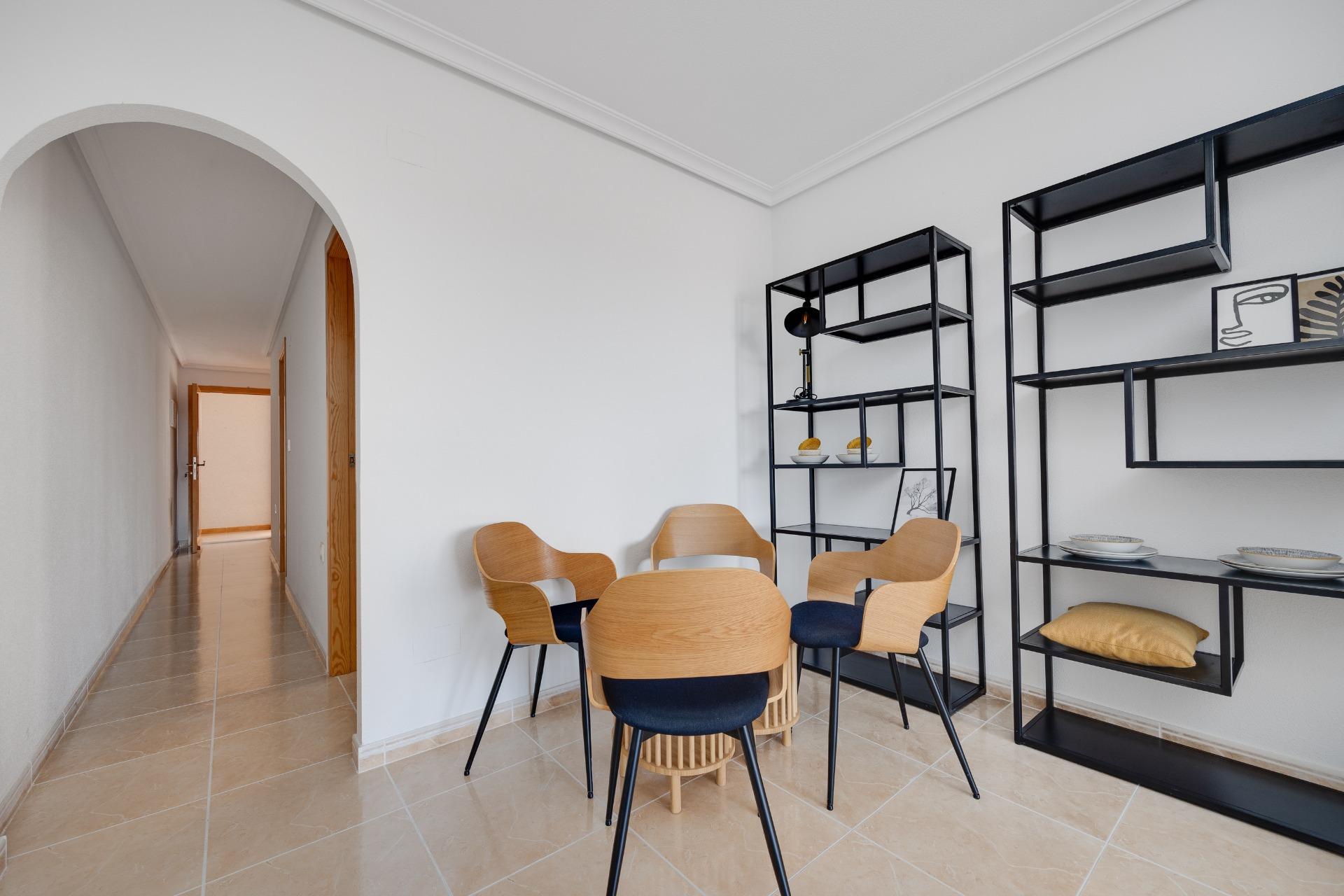 For sale - 1 Bedroom 1 Bathroom Apartment in San Fulgencio - Pueblo  - Alicante