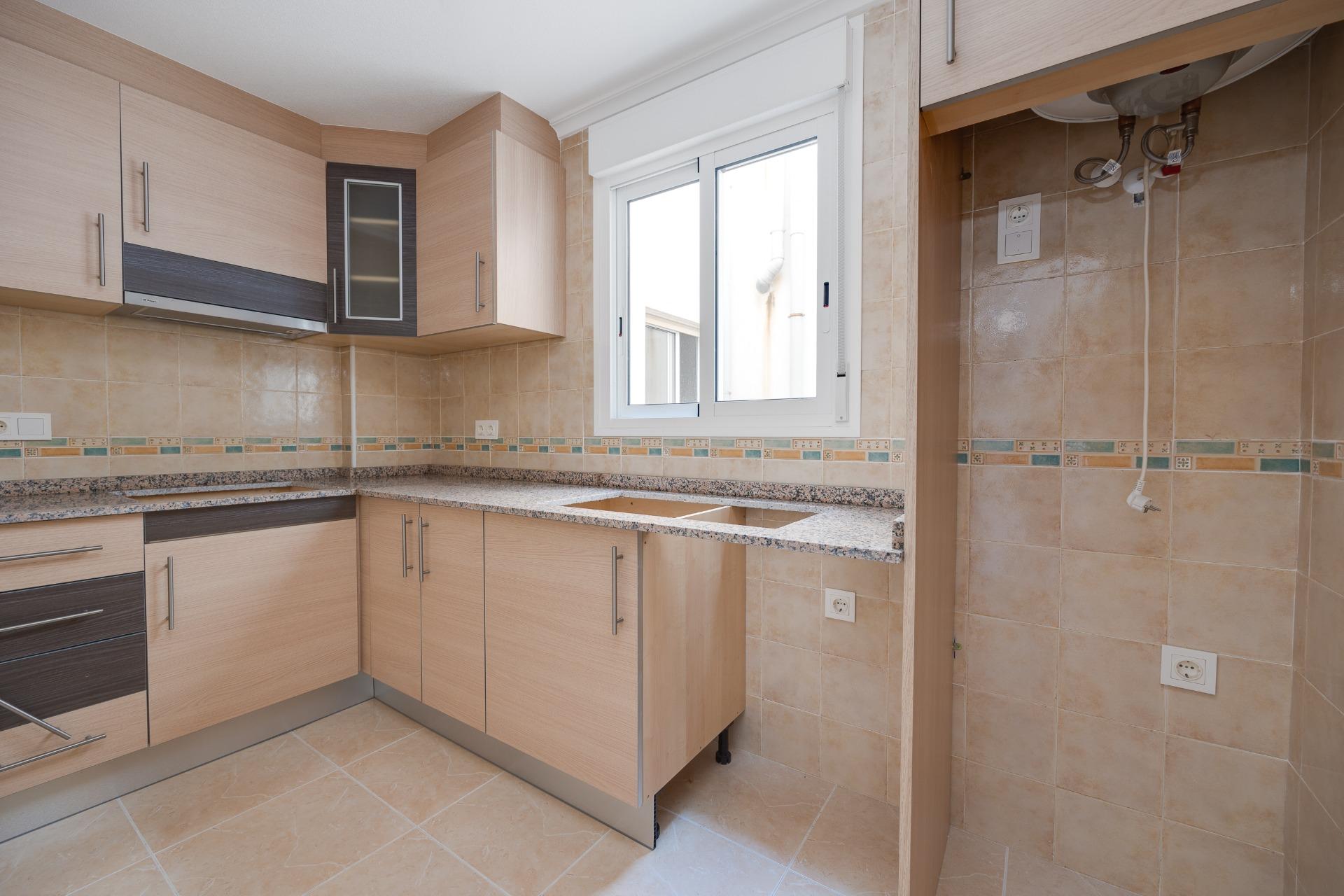For sale - 1 Bedroom 1 Bathroom Apartment in San Fulgencio - Pueblo  - Alicante