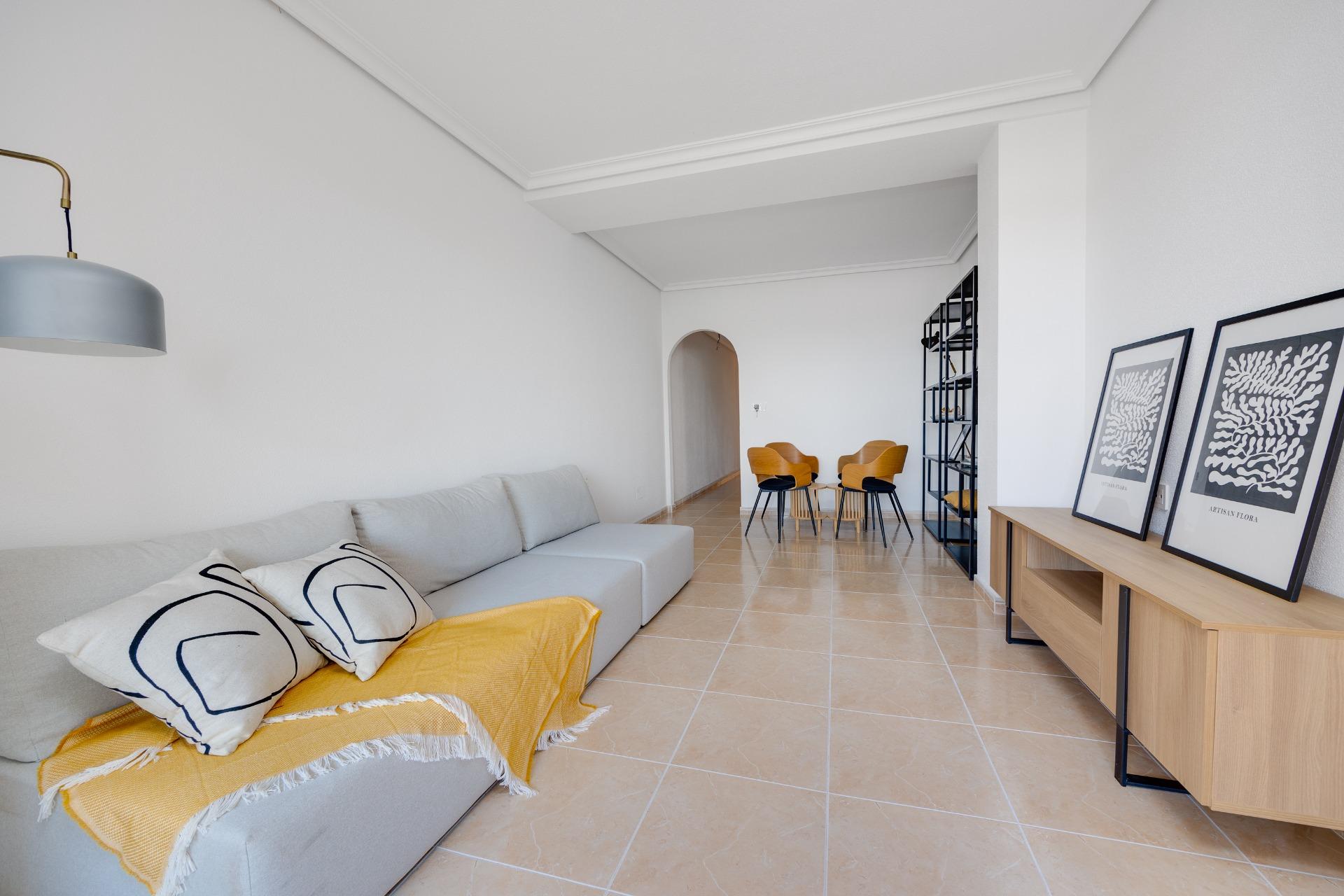 For sale - 2 Bedroom 2 Bathroom Apartment in San Fulgencio - Pueblo  - Alicante