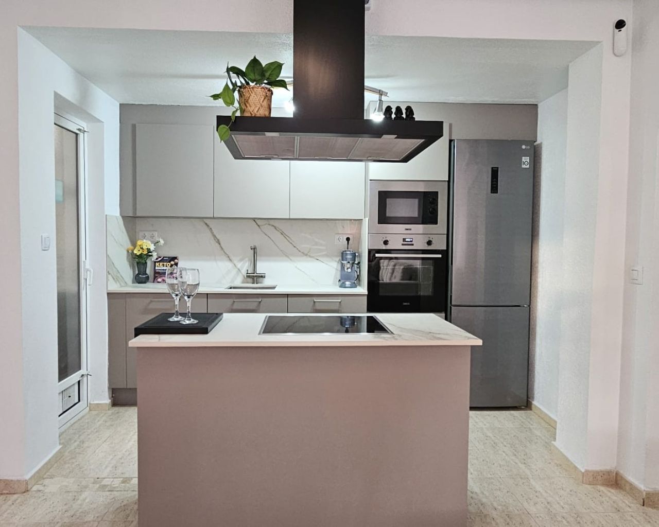 For sale - 3 Bedroom 2 Bathroom Apartment in Orihuela Costa - Playa Flamenca  - Alicante