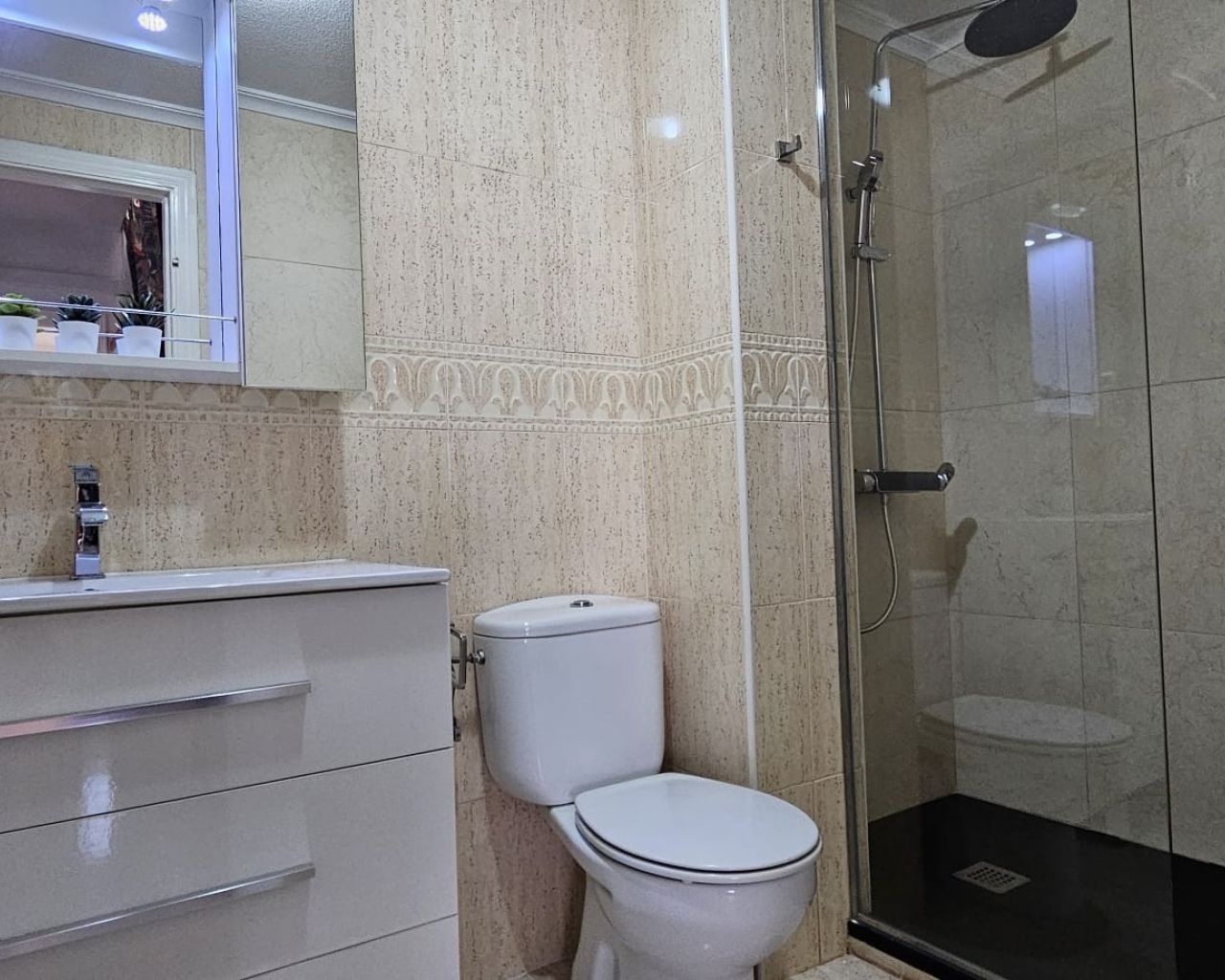 For sale - 3 Bedroom 2 Bathroom Apartment in Orihuela Costa - Playa Flamenca  - Alicante