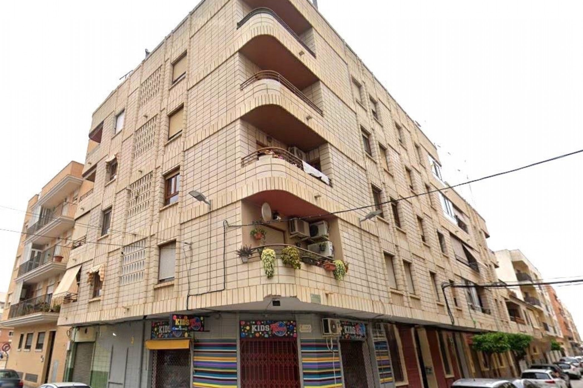 For sale - 3 Bedroom 2 Bathroom Apartment in Almoradí - Almoradí  - Alicante