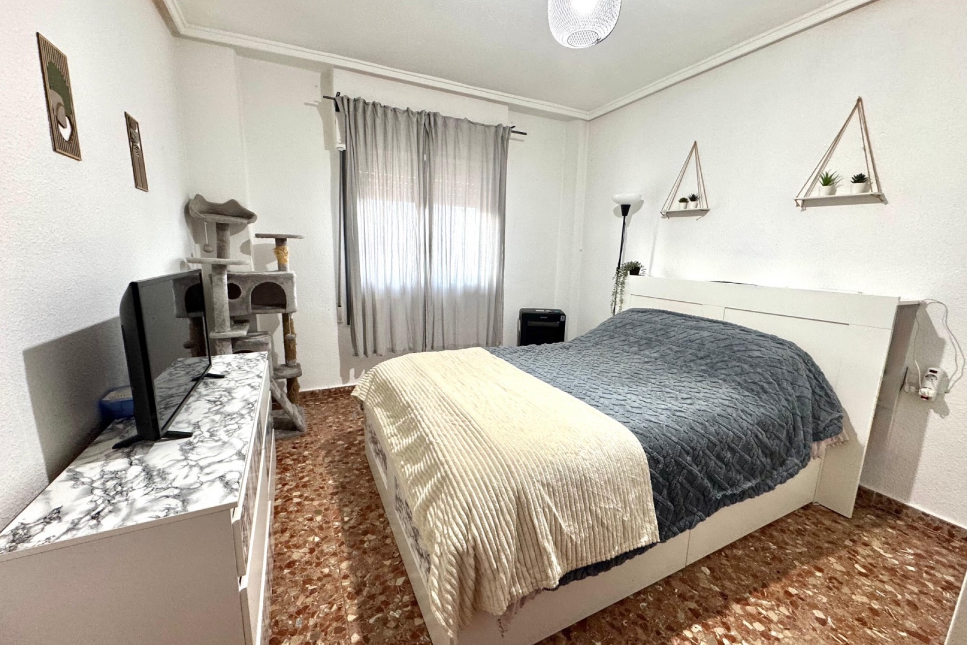 For sale - 3 Bedroom 2 Bathroom Apartment in Almoradí - Almoradí  - Alicante
