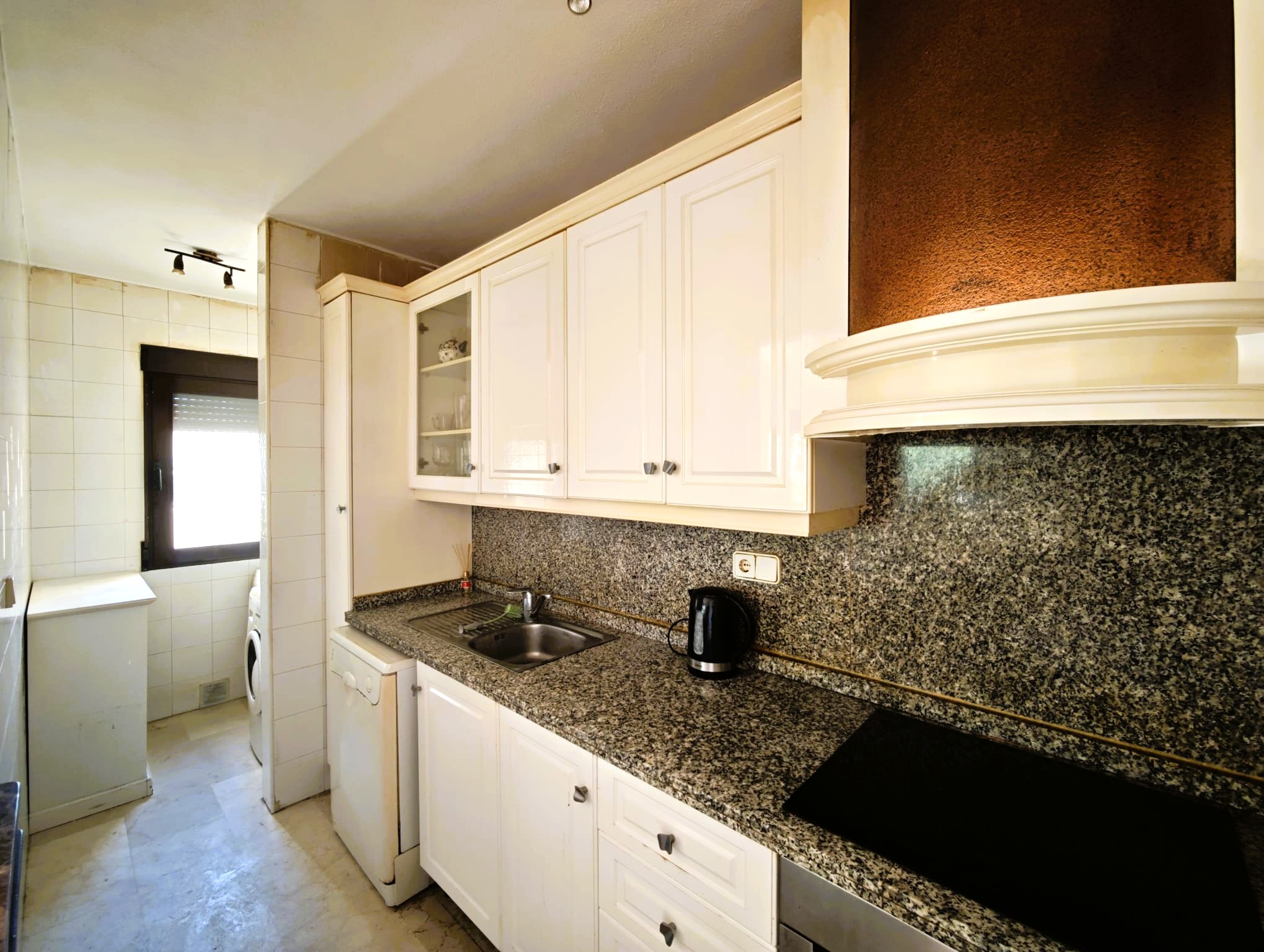 For sale - 3 Bedroom 2 Bathroom Apartment in Villamartin - Las Ramblas - Alicante