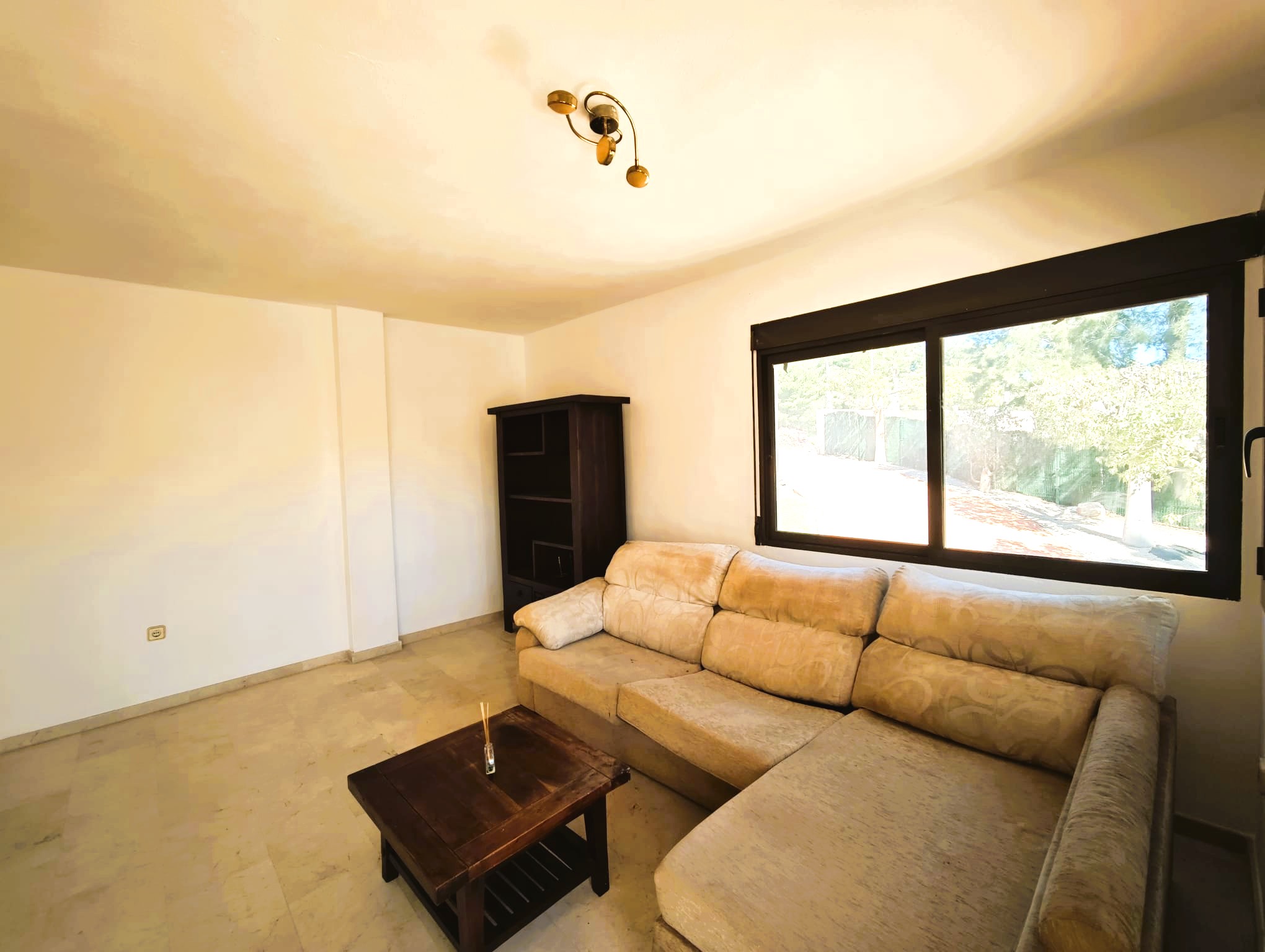 For sale - 3 Bedroom 2 Bathroom Apartment in Villamartin - Las Ramblas - Alicante