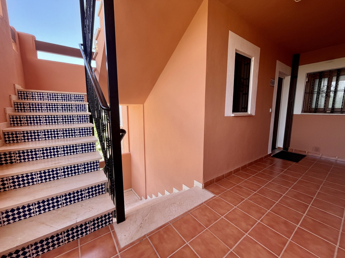 For sale - 2 Bedroom 2 Bathroom Apartment - Middle Floor Apartment in Orihuela - Villamartin  - Alicante