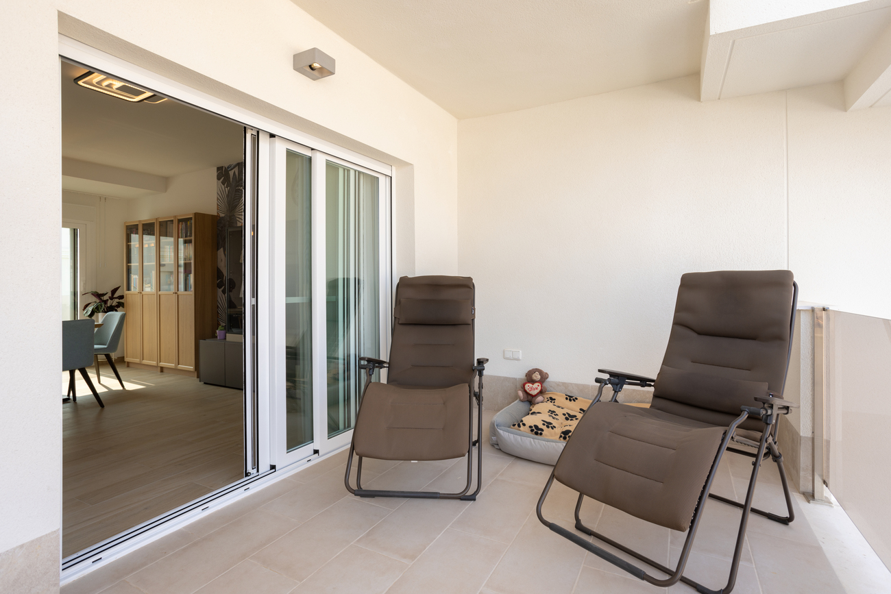 For sale - 2 Bedroom 2 Bathroom Penthouse Penthouse in Villamartin - Costa Blanca  - Alicante