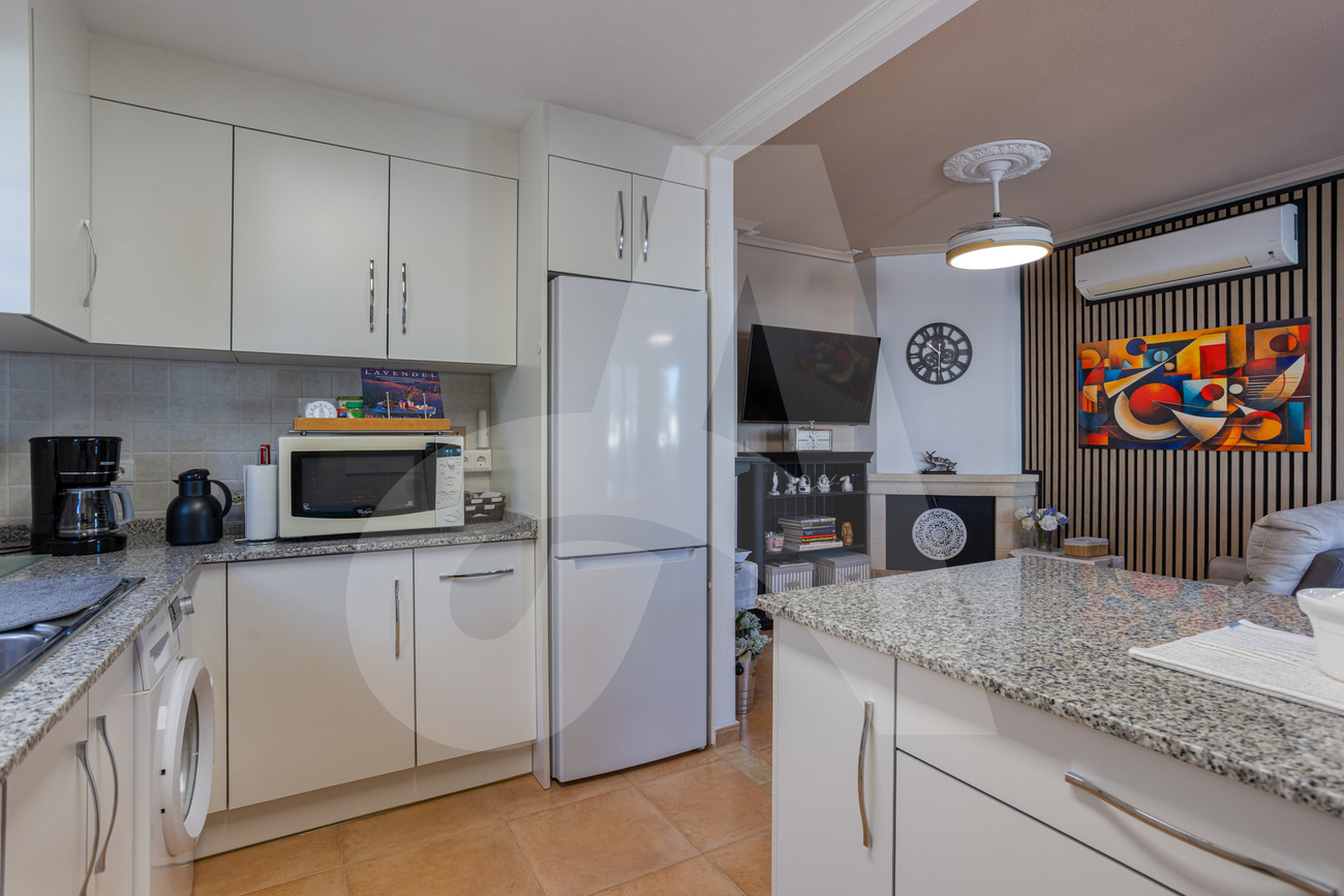 For sale - 3 Bedroom 2 Bathroom Villa in El Raso  - El Raso  - Alicante