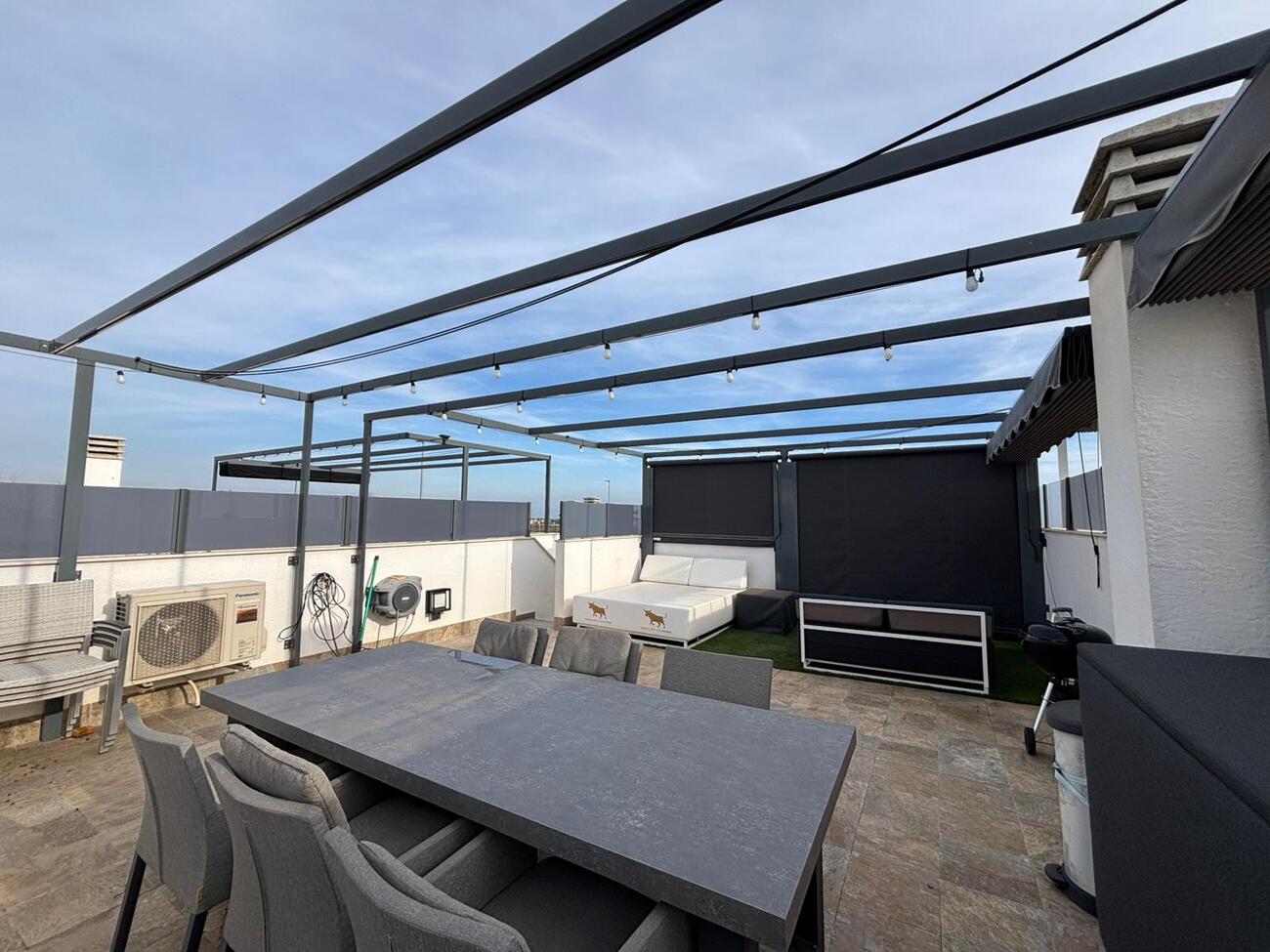 For sale - 2 Bedroom 2 Bathroom Apartment Penthouse in Pilar de La Horadada -  - Alicante