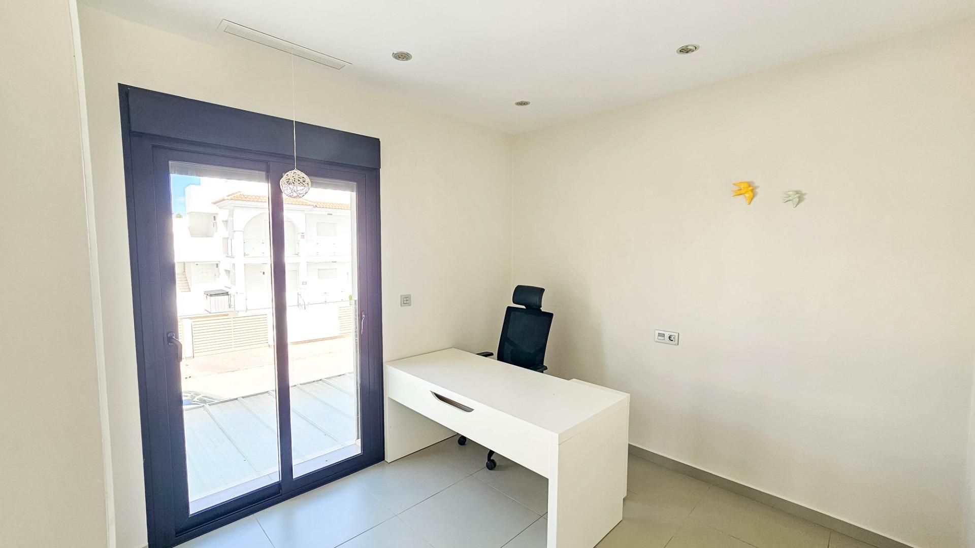 For sale - 3 Bedroom 2 Bathroom Villa in Cuidad Quesada - Cuidad Quesada  - Alicante