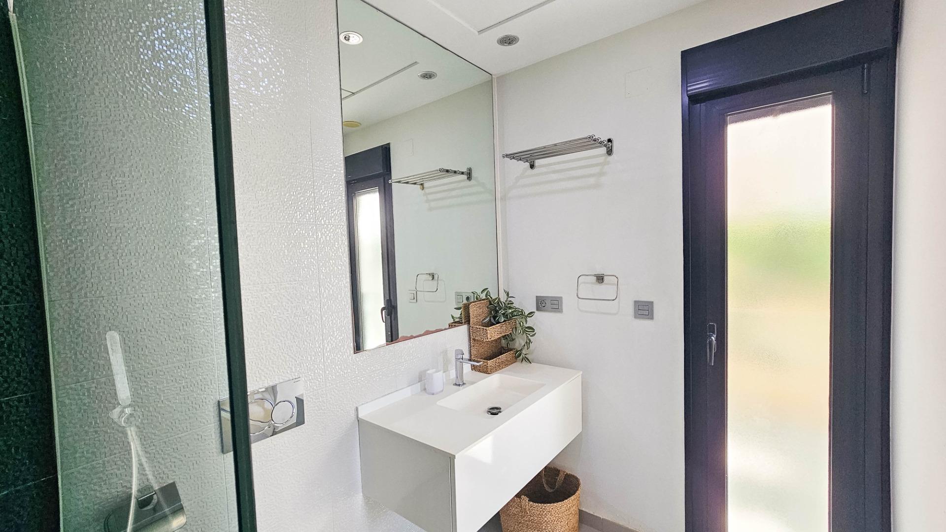 For sale - 3 Bedroom 2 Bathroom Villa in Cuidad Quesada - Cuidad Quesada  - Alicante