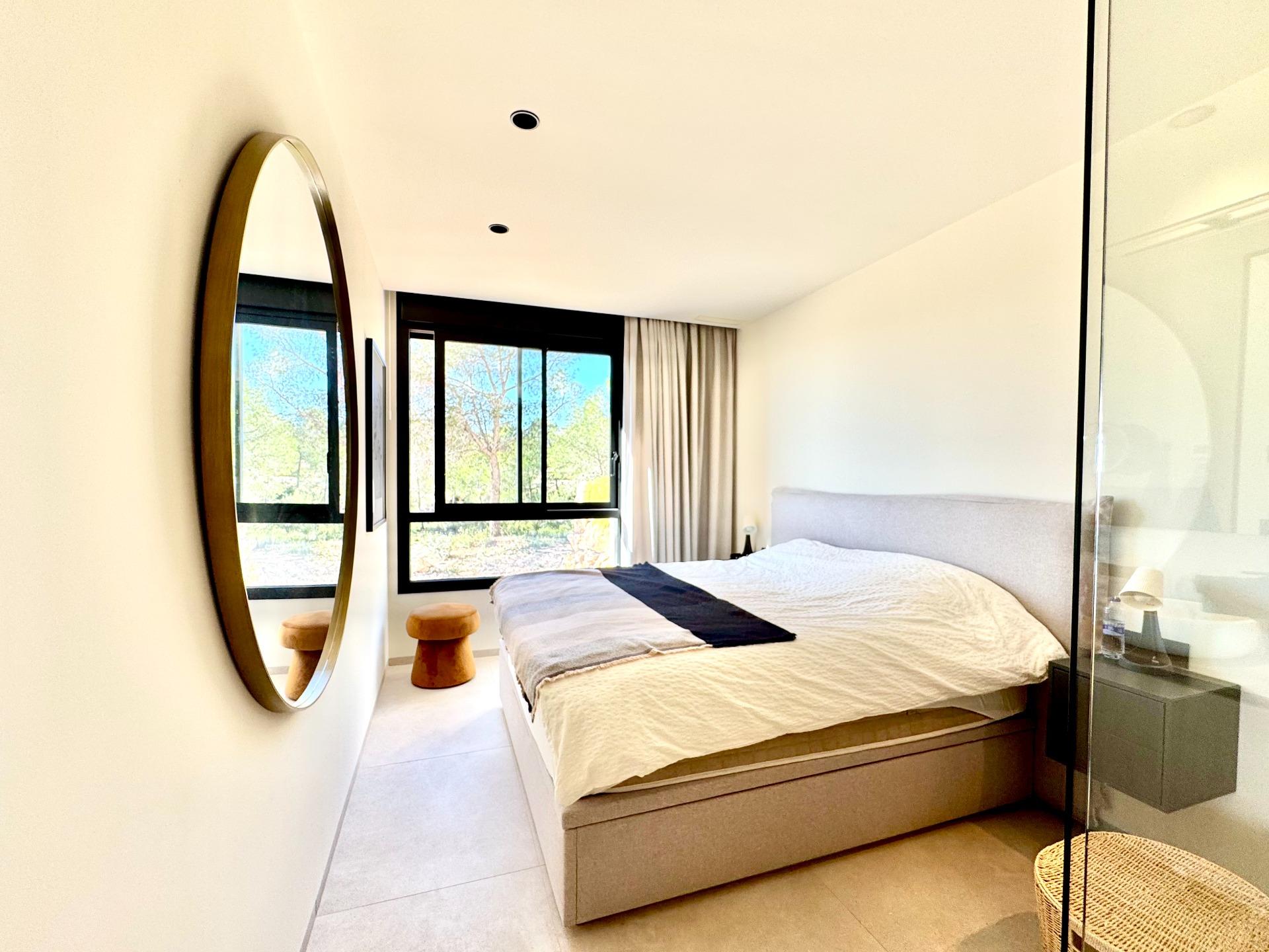 For sale - 3 Bedroom 2 Bathroom Apartment in Orihuela - Las Colinas Golf  - Alicante