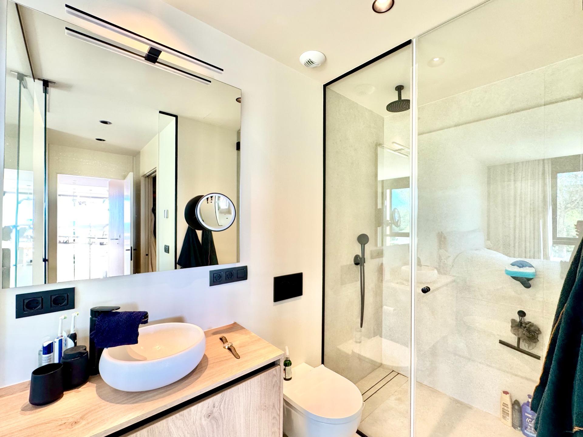 For sale - 3 Bedroom 2 Bathroom Apartment in Orihuela - Las Colinas Golf  - Alicante