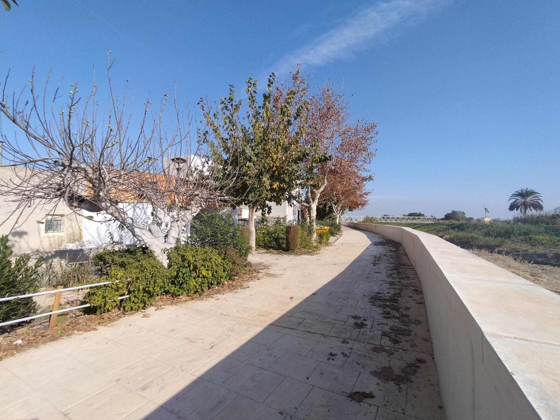 For sale - 3 Bedroom 2 Bathroom Town House in Formentera del Segura - Centro  - Alicante