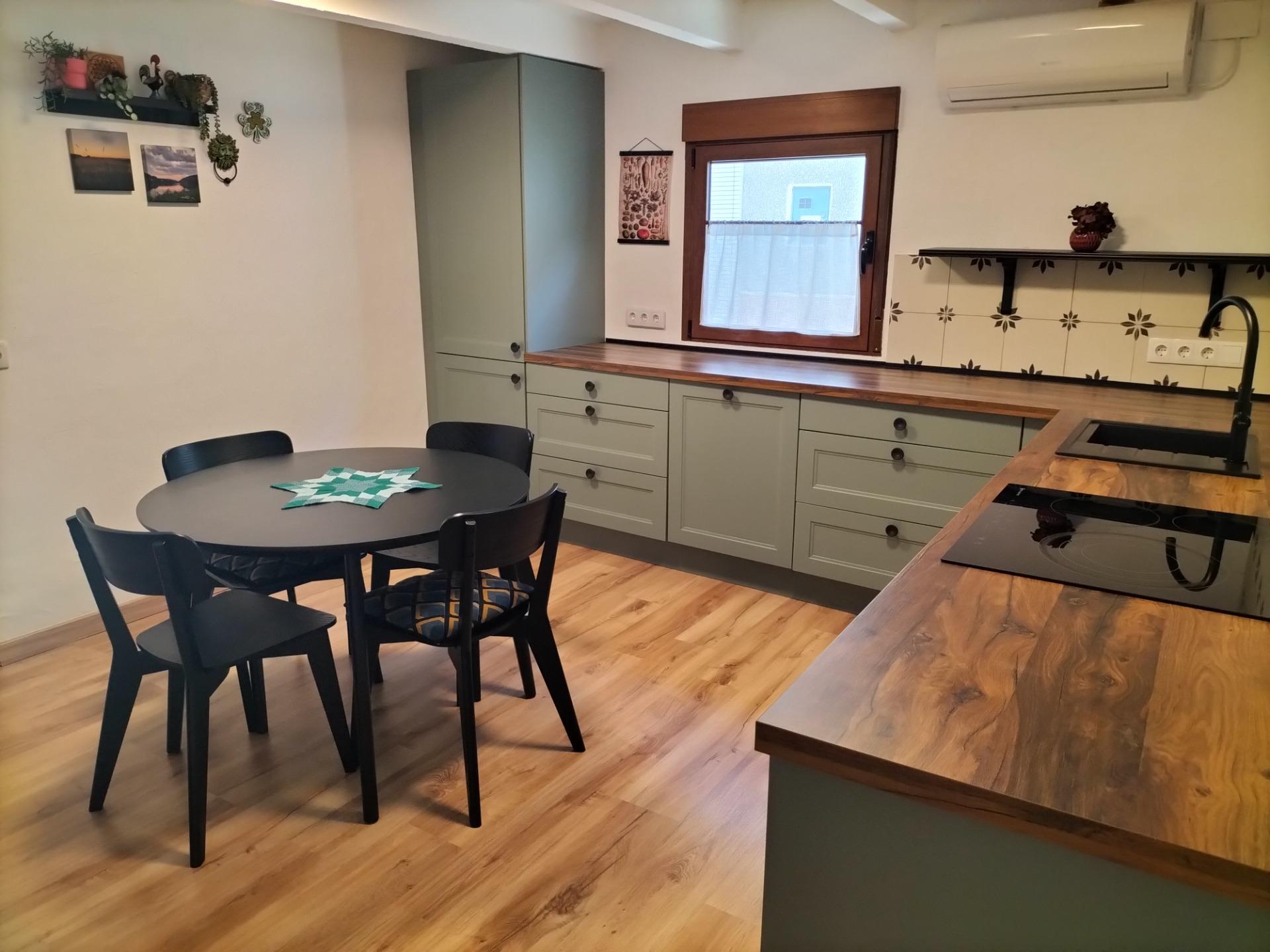 For sale - 3 Bedroom 2 Bathroom Town House in Formentera del Segura - Centro  - Alicante