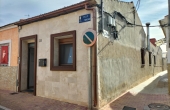 27-5-212-11-548/75117, 3 Bedroom 2 Bathroom Town House in Formentera del Segura