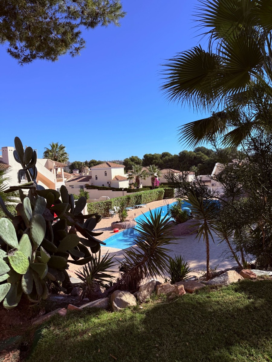 For sale - 3 Bedroom 2 Bathroom Penthouse in Las Ramblas Golf - Inland  - Alicante