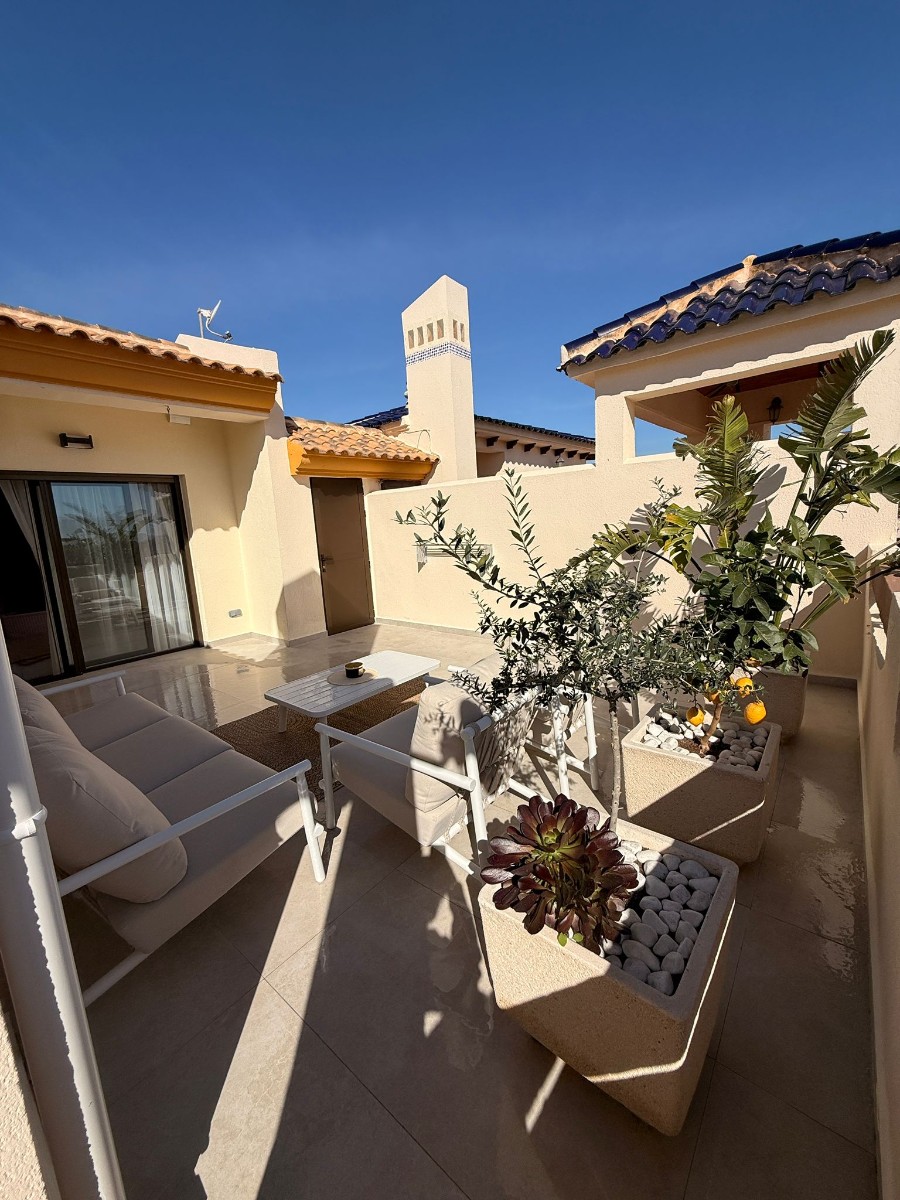 For sale - 3 Bedroom 2 Bathroom Penthouse in Las Ramblas Golf - Inland  - Alicante