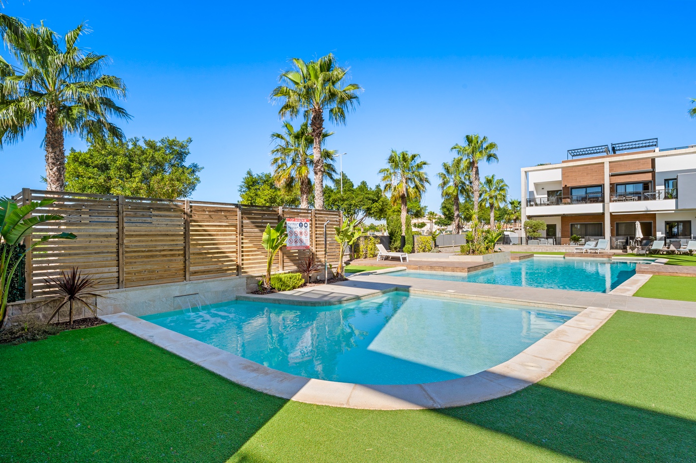 For sale - 2 Bedroom 2 Bathroom Apartment in Guardamar del Segura - Costa Blanca  - Alicante