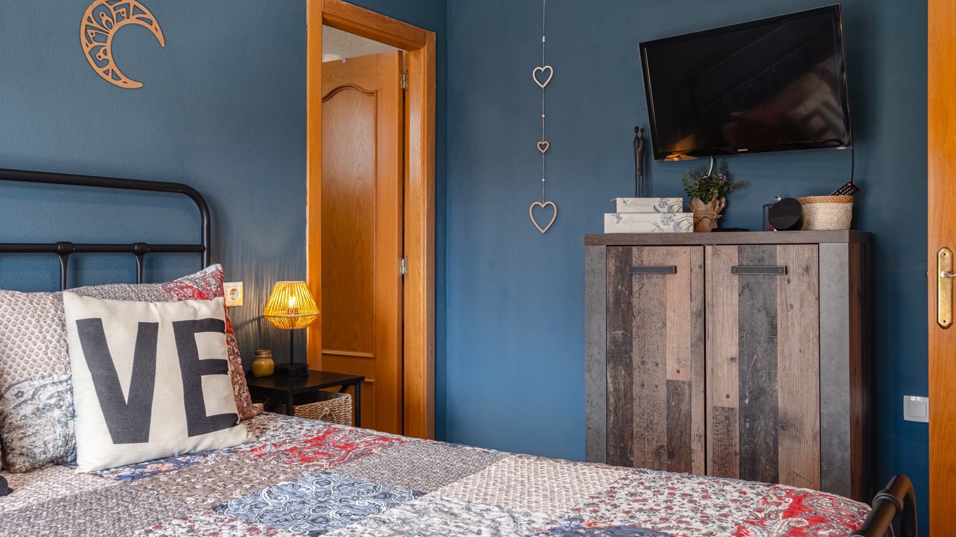 For sale - 6 Bedroom 4 Bathroom Villa in Santa Pola - Costa Blanca  - Alicante