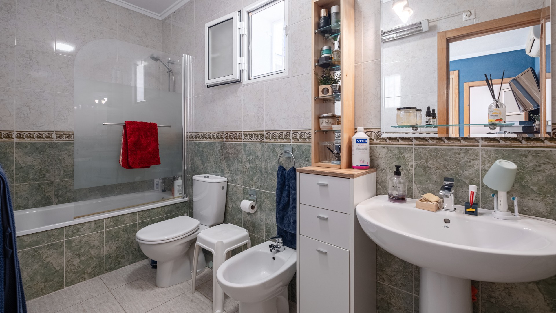 For sale - 6 Bedroom 4 Bathroom Villa in Santa Pola - Costa Blanca  - Alicante