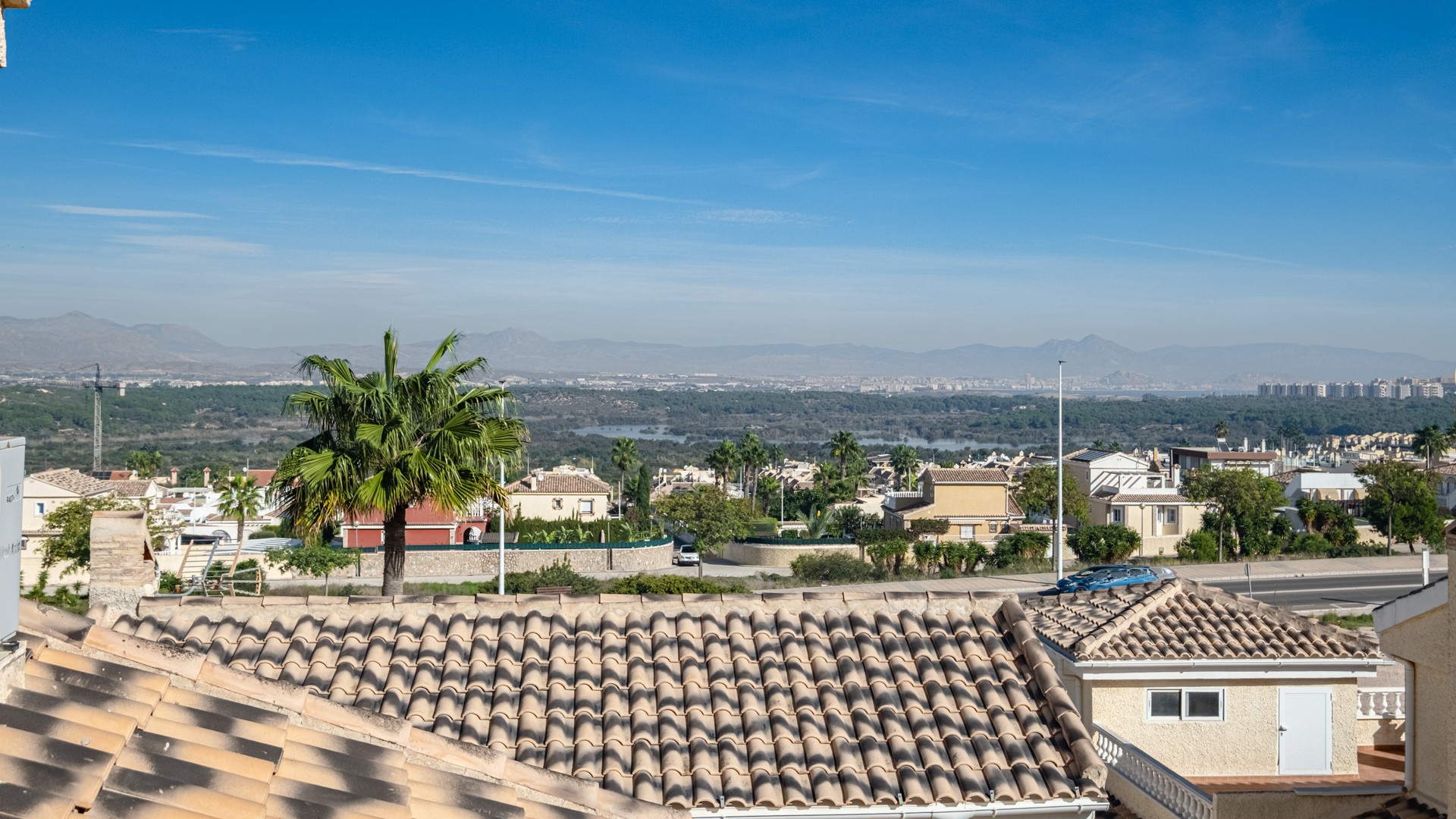 For sale - 6 Bedroom 4 Bathroom Villa in Santa Pola - Costa Blanca  - Alicante