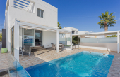 27-53-490-11-799/75133, 3 Bedroom 2 Bathroom Villa in Lomas de Cabo Roig