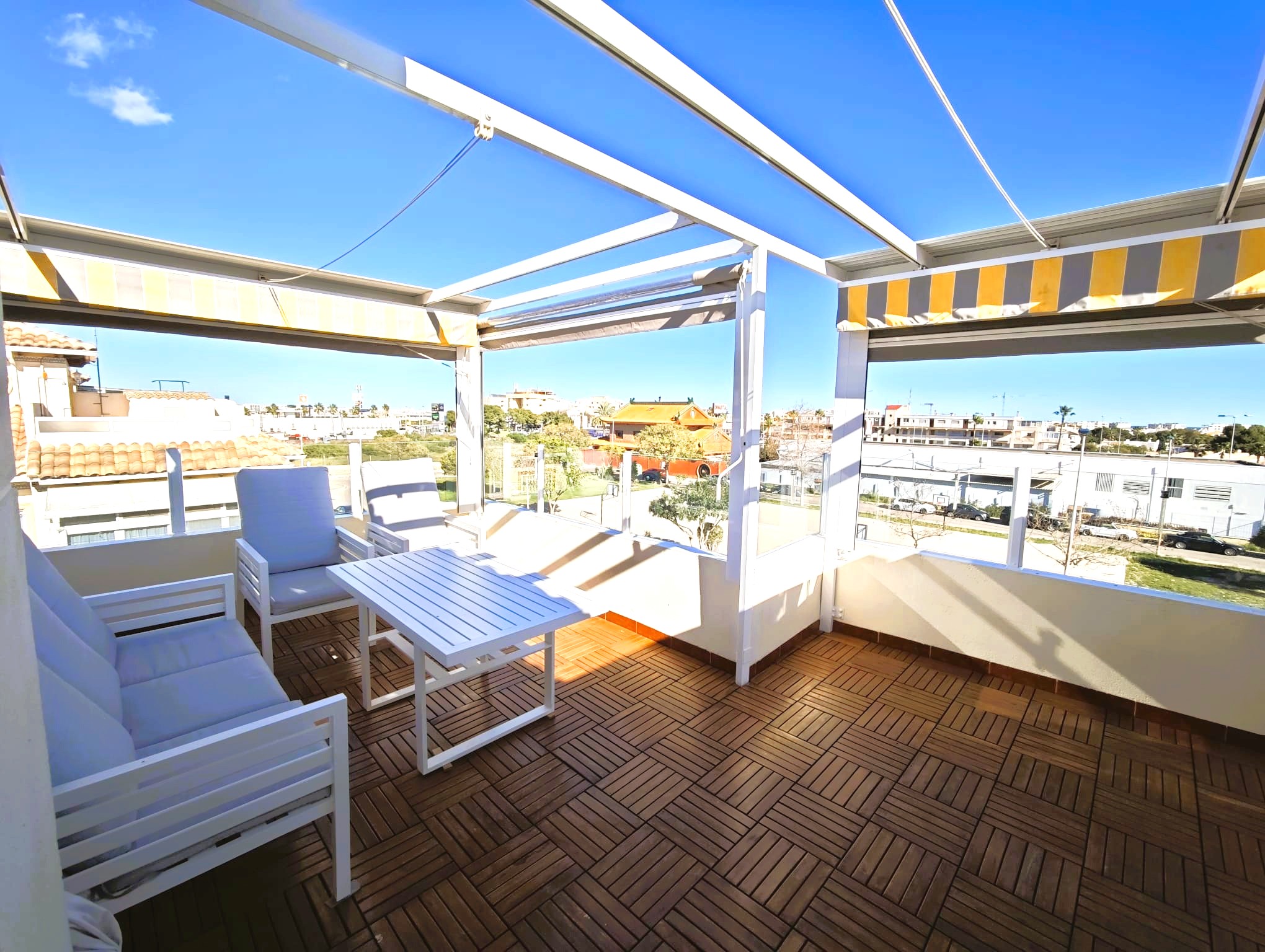 For sale - 2 Bedroom 2 Bathroom Quad Villa in Punta Prima - Rocio del Mar  - Alicante