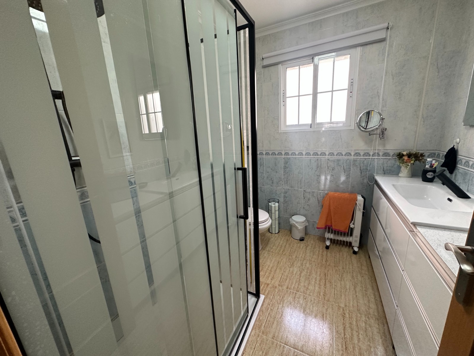 For sale - 3 Bedroom 3 Bathroom Townhouse in Bigastro - Bigastro  - Alicante