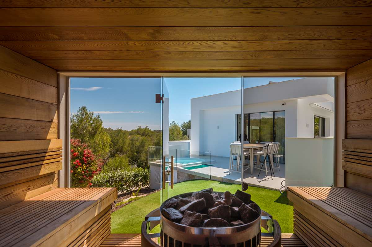 For sale - 5 Bedroom 4 Bathroom House - Detached Villa in Orihuela - Las Colinas Golf  - Alicante