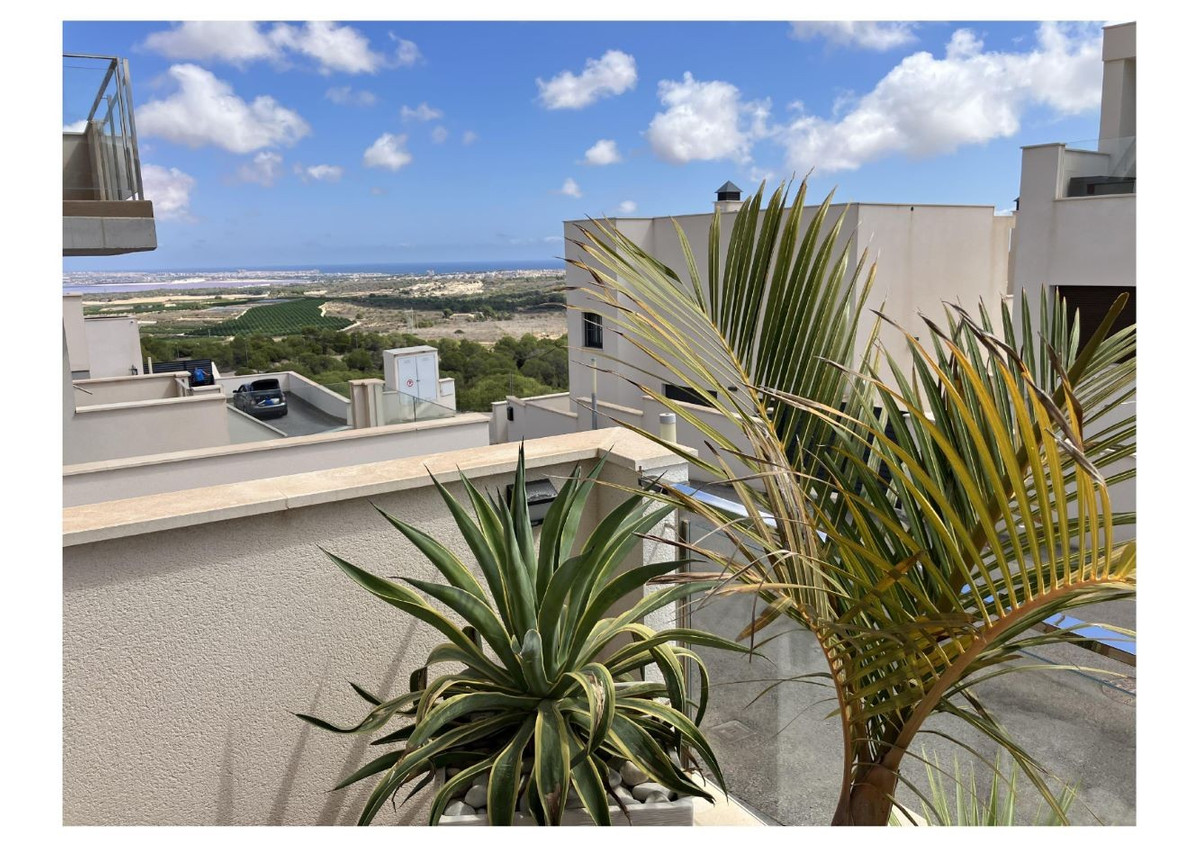 For sale - 2 Bedroom 2 Bathroom House - Bungalow in San Miguel de Salinas - San Miguel de Salinas Centro  - Alicante