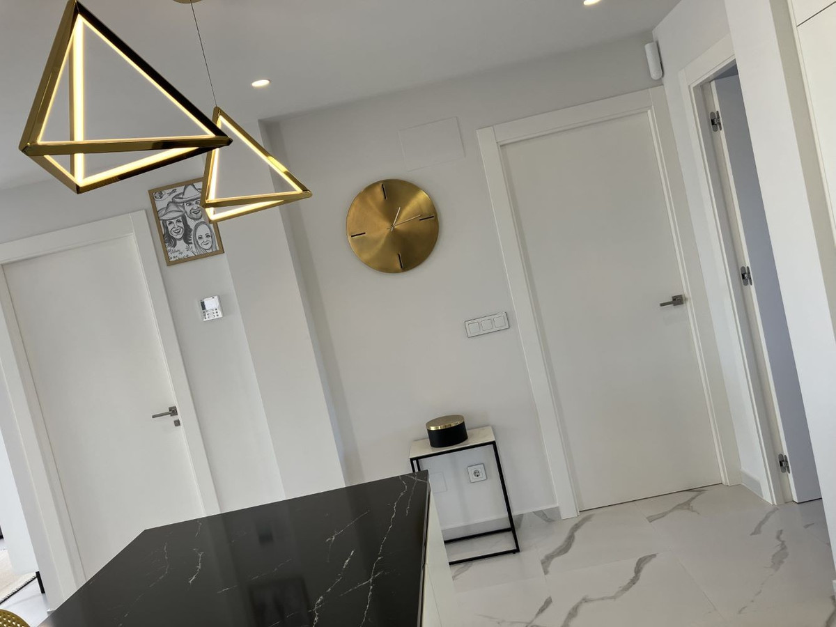 For sale - 2 Bedroom 2 Bathroom House - Bungalow in San Miguel de Salinas - San Miguel de Salinas Centro  - Alicante