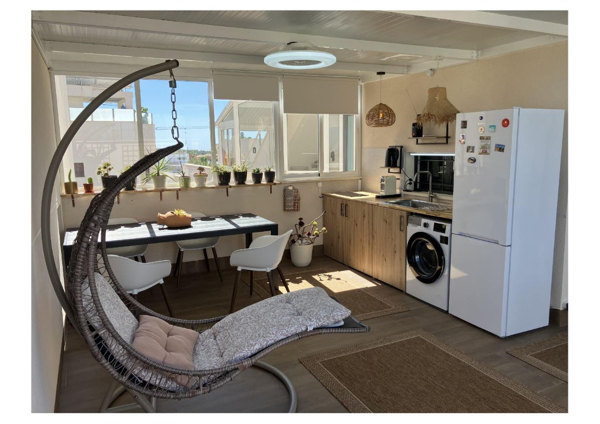 For sale - 2 Bedroom 2 Bathroom House - Bungalow in San Miguel de Salinas - San Miguel de Salinas Centro  - Alicante