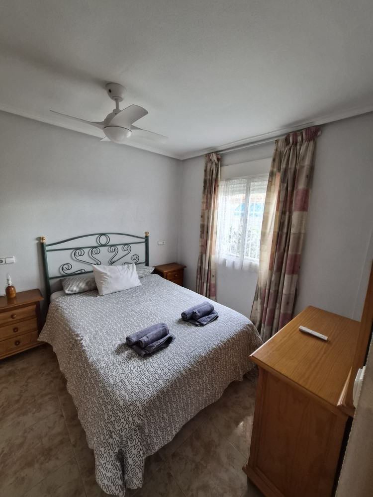 For sale - 5 Bedroom 3 Bathroom Apartment - Duplex in Orihuela - Playa Flamenca  - Alicante