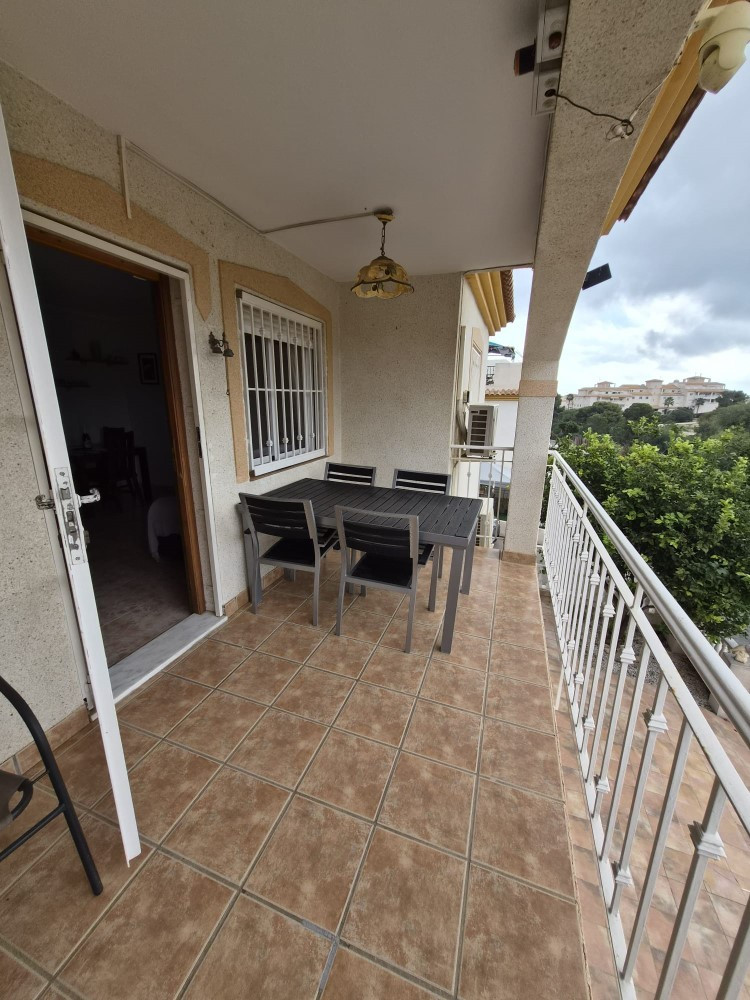 For sale - 5 Bedroom 3 Bathroom Apartment - Duplex in Orihuela - Playa Flamenca  - Alicante