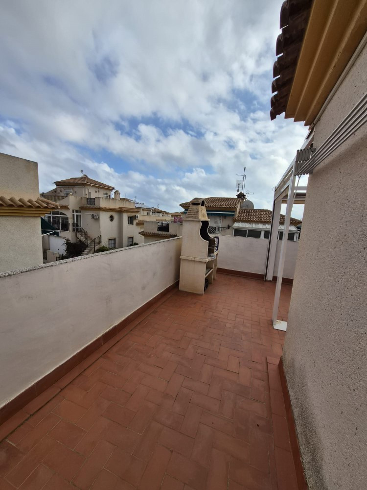 For sale - 5 Bedroom 3 Bathroom Apartment - Duplex in Orihuela - Playa Flamenca  - Alicante