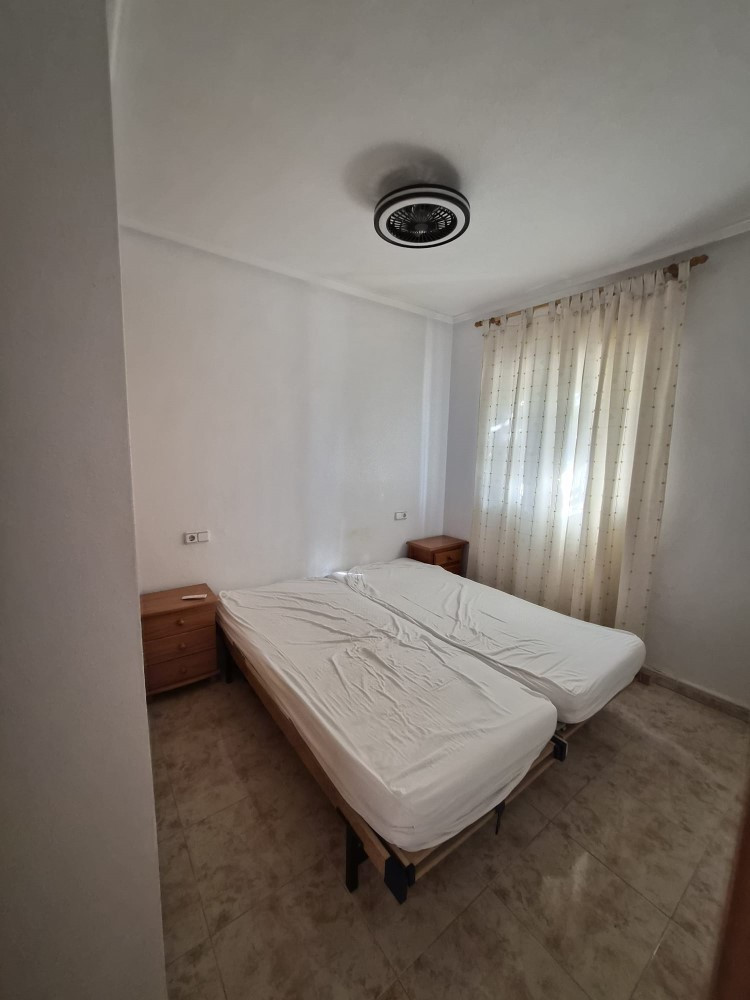 For sale - 5 Bedroom 3 Bathroom Apartment - Duplex in Orihuela - Playa Flamenca  - Alicante