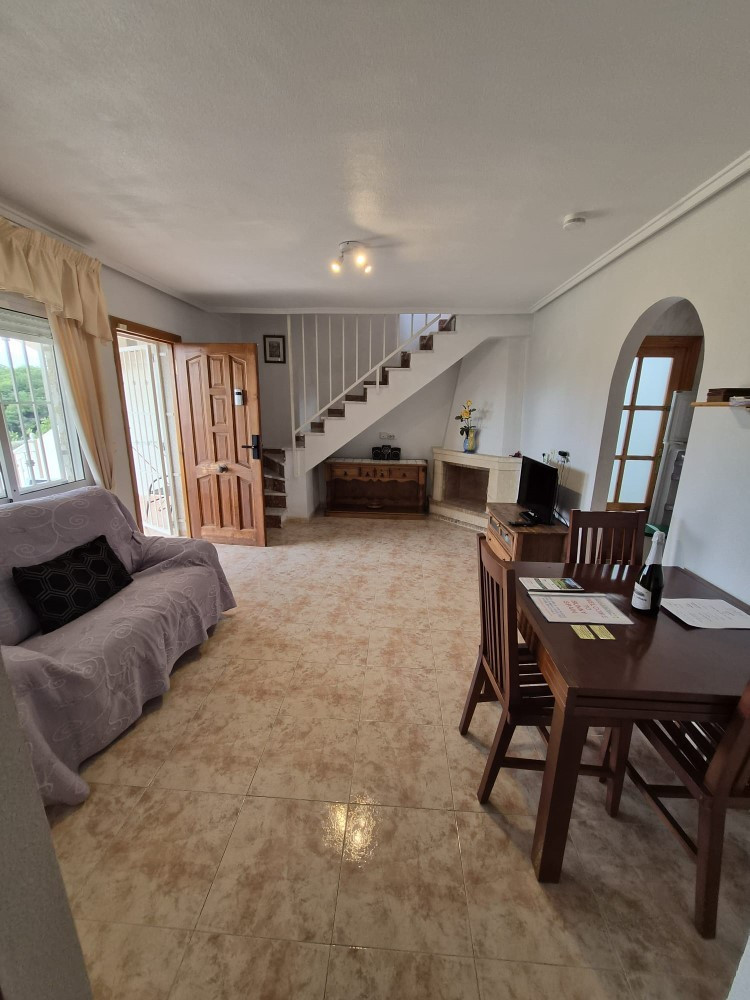 For sale - 5 Bedroom 3 Bathroom Apartment - Duplex in Orihuela - Playa Flamenca  - Alicante