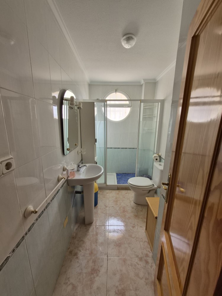 For sale - 5 Bedroom 3 Bathroom Apartment - Duplex in Orihuela - Playa Flamenca  - Alicante