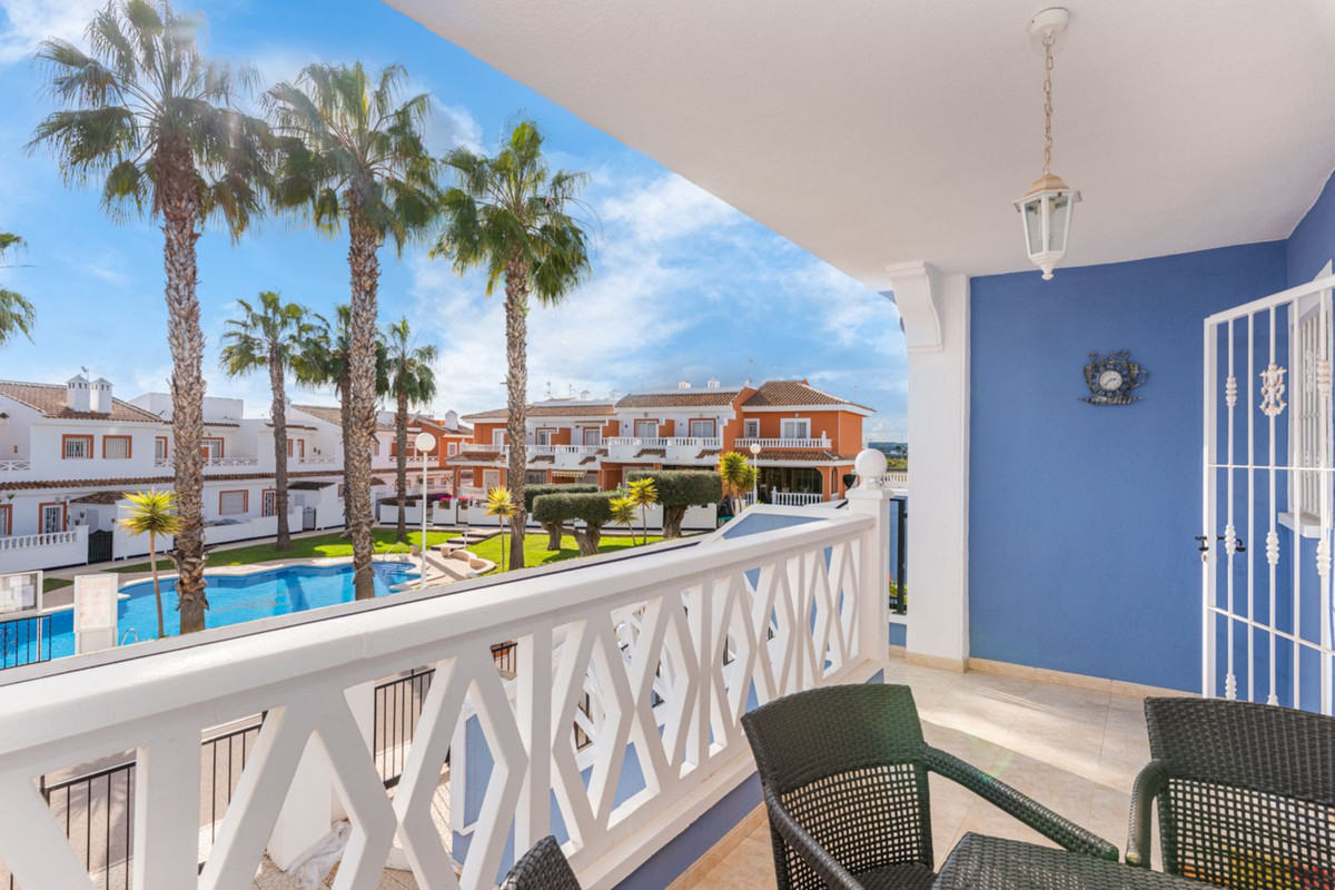 For sale - 4 Bedroom 4 Bathroom Townhouse in Ciudad Quesada - Ciudad Quesada  - Alicante