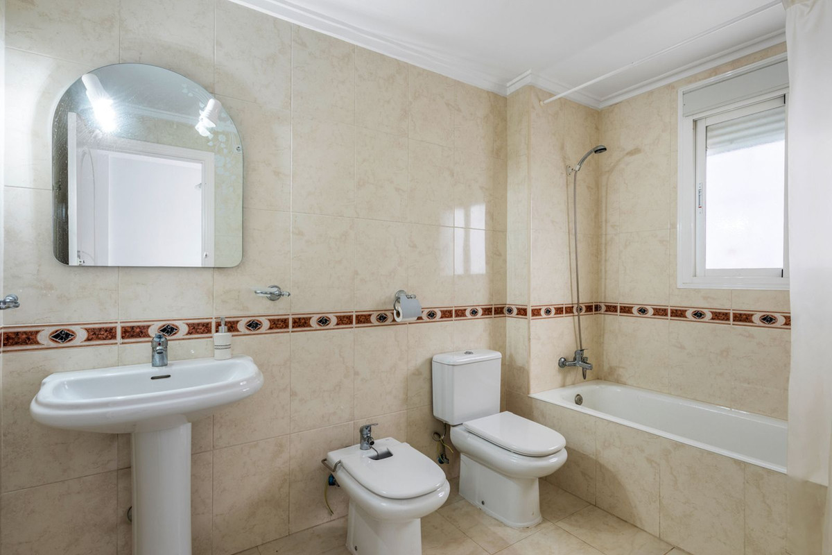 For sale - 4 Bedroom 4 Bathroom Townhouse in Ciudad Quesada - Ciudad Quesada  - Alicante