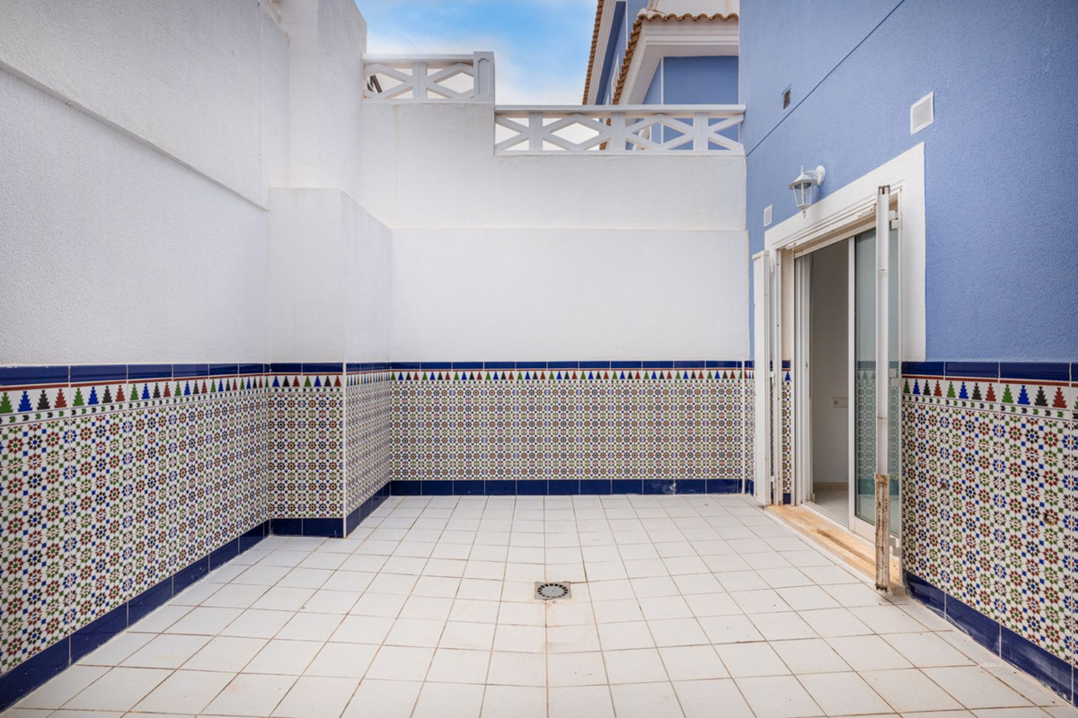 For sale - 4 Bedroom 4 Bathroom Townhouse in Ciudad Quesada - Ciudad Quesada  - Alicante