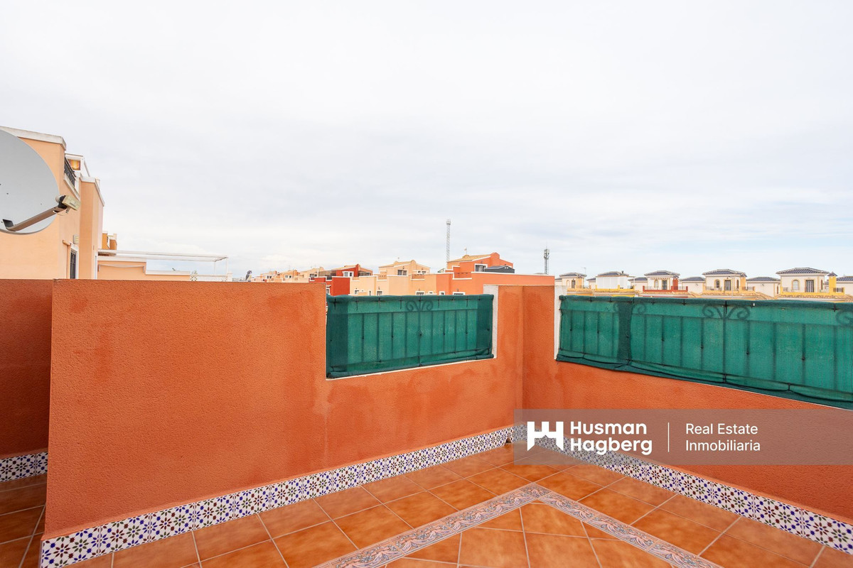 For sale - 3 Bedroom 2 Bathroom House - Townhouse in Los Montesinos - Los Montesinos Centro  - Alicante