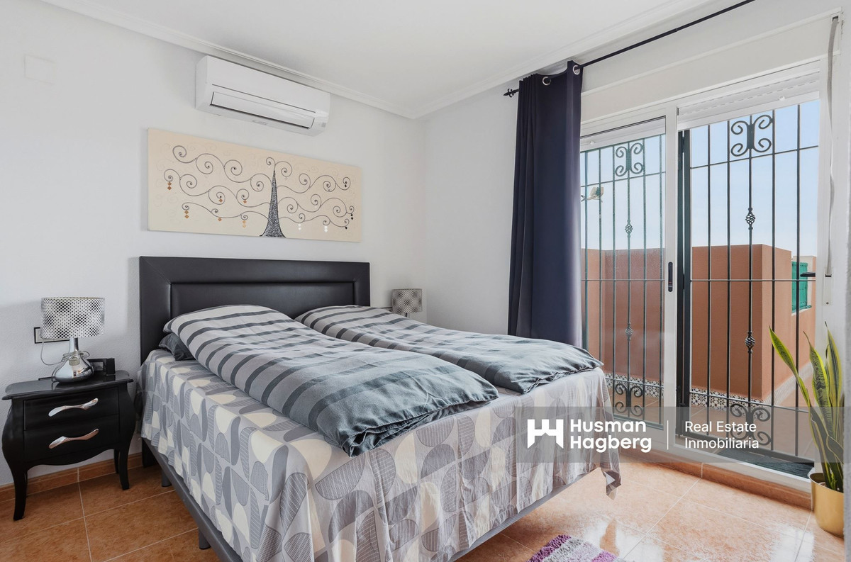 For sale - 3 Bedroom 2 Bathroom House - Townhouse in Los Montesinos - Los Montesinos Centro  - Alicante