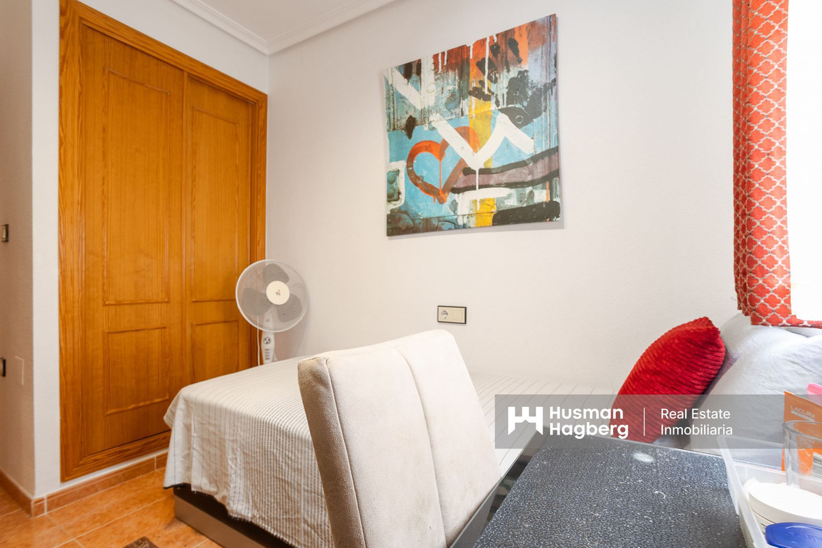 For sale - 3 Bedroom 2 Bathroom House - Townhouse in Los Montesinos - Los Montesinos Centro  - Alicante