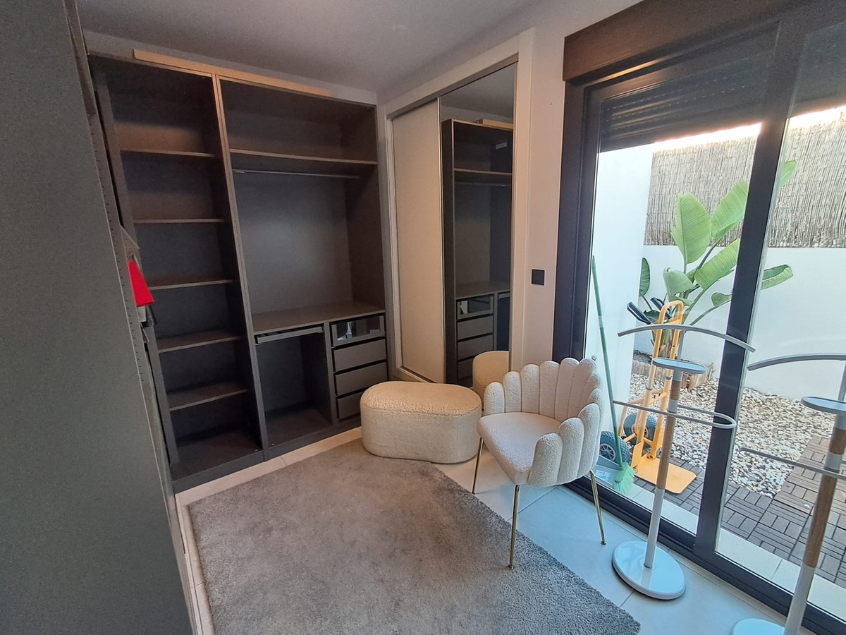 Sold - 3 Bedroom 2 Bathroom Detached Villa in Lomas de Cabo Roig - Cabo Roig  - Alicante